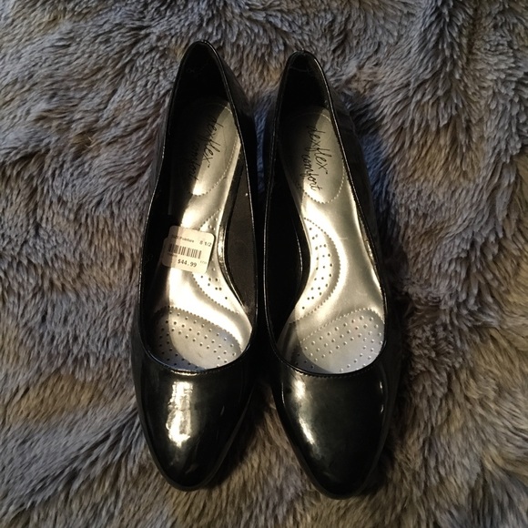 Black Patent Wedge - Picture 1 of 5